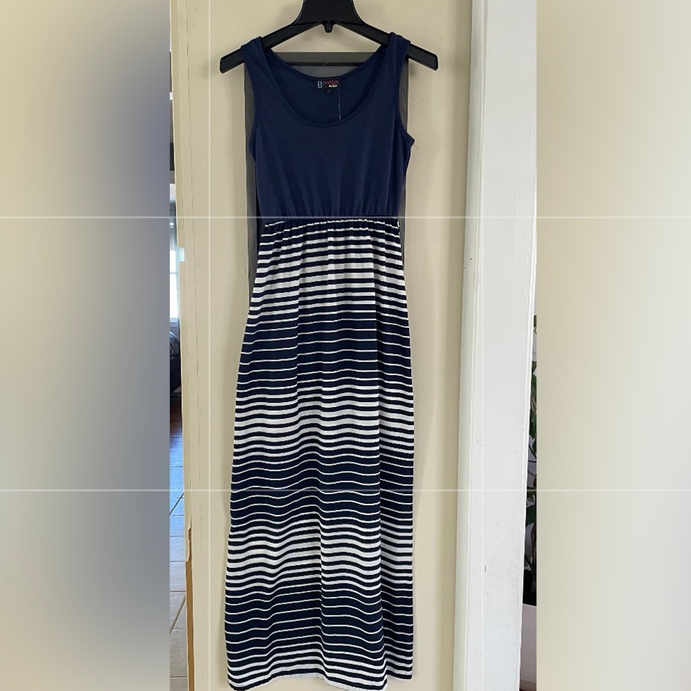 B Famous Maxi Dress, Small